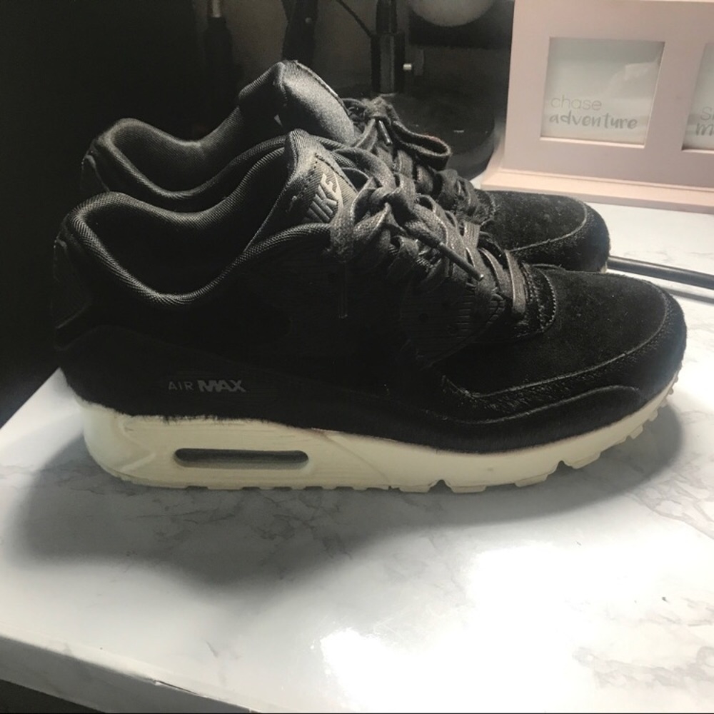 Nike Air Max Sneakers